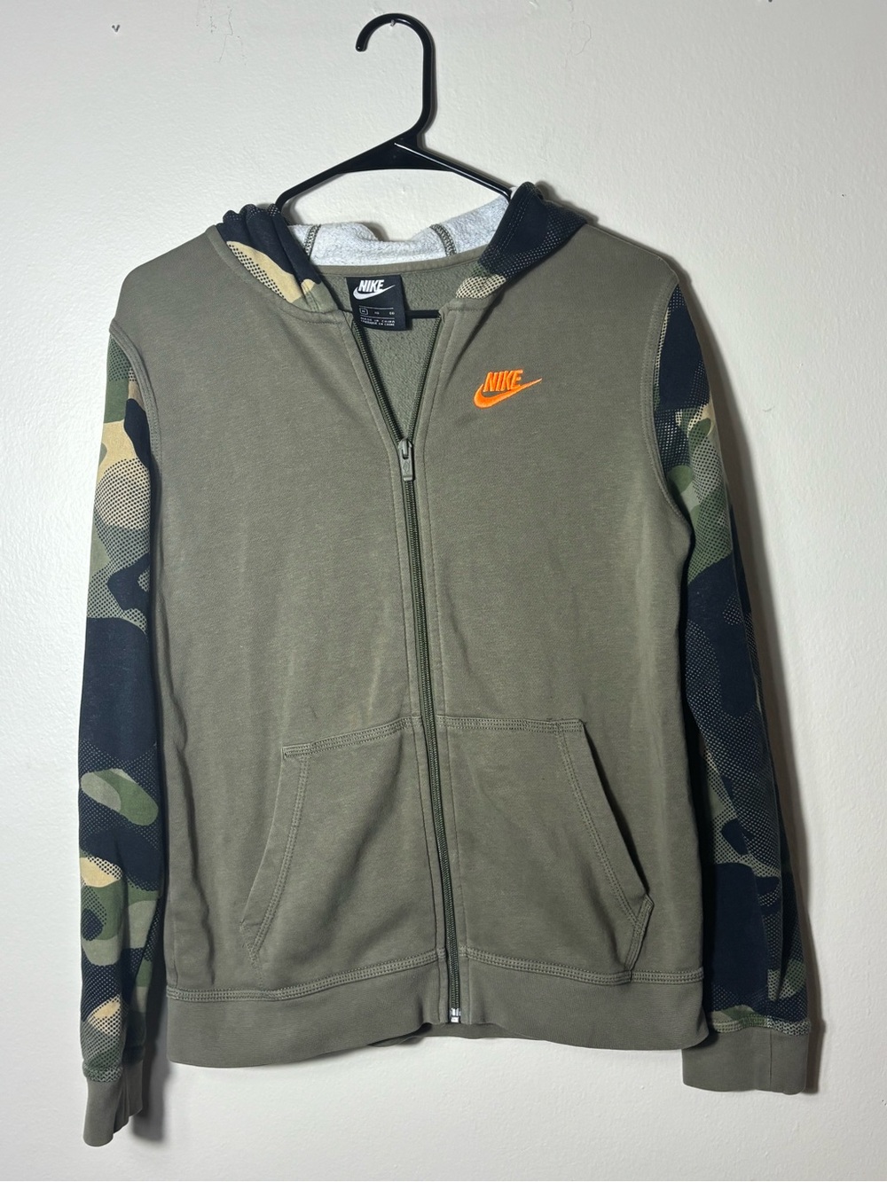 Nike Camo Hoodie Youth Boys XL Full Zip Fleece Camouflage Sweatshirt